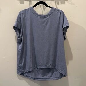 Athleta tee